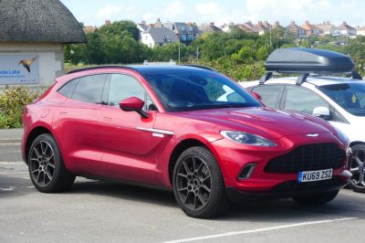 Aston-Martin DBX Prototype (2019)