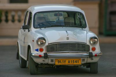 Hindustan Ambassador Front