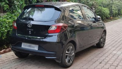 Tata Tiago XZA+ rear (facelift, India), 2022