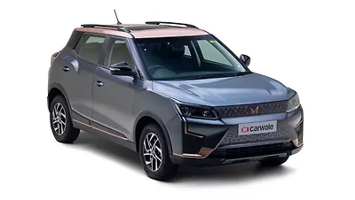XUV400