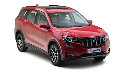 XUV700